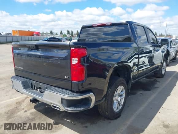 2024 Chevrolet Silverado 1500 LT with VIN 1GCUDDED4RZ259382, listed as a IAAI auction lot 41820720 with 13,202 mi miles and . Bid and sale history available at DreamBid. Image 4.