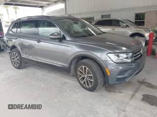 2020 Volkswagen Tiguan SE with VIN 3VV3B7AX8LM078069, listed as a IAAI auction lot 43453635 with 50,222 mi miles and . Bid and sale history available at DreamBid. Image 1.