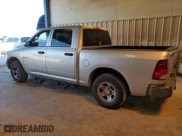 2010 Dodge 1500 SLT z VIN 1D7RB1CPXAS156462, wystawiony jako Copart lot #88633675 z przebiegiem 189 905 mil mil oraz Czysty tytuł • Clean title. Historia ofert i sprzedaży dostępna na DreamBid. Obrazek 2.