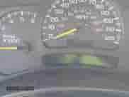 2003 Chevrolet Tahoe LT z VIN 1GNEK13Z53J305628, wystawiony jako IAAI lot #42032538 z przebiegiem Nie podano mil oraz . Historia ofert i sprzedaży dostępna na DreamBid. Obrazek 7.