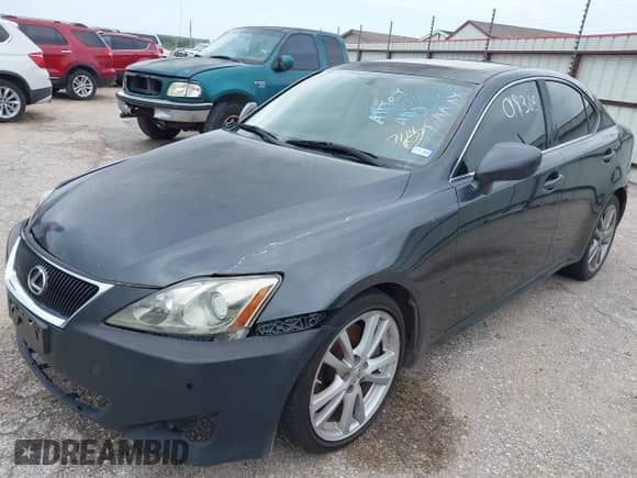 2008 Lexus IS 350 with VIN JTHBE262685018305, listed as a IAAI auction lot 42704629 with 224,697 mi miles and . Bid and sale history available at DreamBid. Image 17.