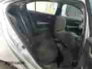 2010 Honda Accord EX z VIN 1HGCP2F71AA085176, wystawiony jako Copart lot #42052725 z przebiegiem 142 334 mil mil oraz Szkoda całkowita • Salvage title. Historia ofert i sprzedaży dostępna na DreamBid. Obrazek 10.