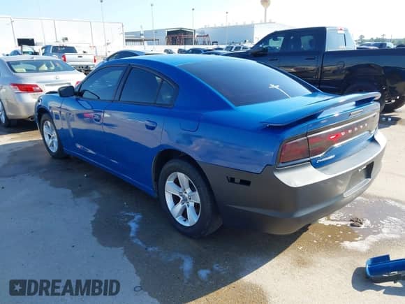 2011 Dodge Charger SE с VIN 2B3CL3CG3BH586689, выставлен на аукционе IAAI как лот 43376718 с пробегом 222 511 миль миль и . История ставок и продаж доступна на DreamBid. Изображение 3.