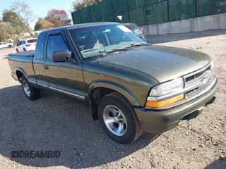 2001 Chevrolet S-10 LS Xtreme with VIN 1GCCS195718128234, listed as a IAAI auction lot 43529324 with 198,777 mi miles and . Bid and sale history available at DreamBid. Image 1.