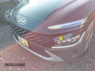 2023 Hyundai Kona SEL с VIN KM8K6CAB1PU063650, выставлен на аукционе IAAI как лот 43249975 с пробегом 39 164 миль миль и . История ставок и продаж доступна на DreamBid. Изображение 6.