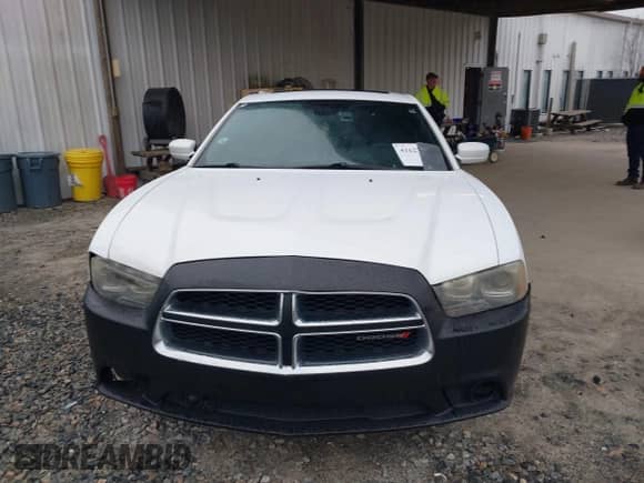 2013 Dodge Charger SXT with VIN 2C3CDXJG8DH528767, listed as a IAAI auction lot 41627596 with 204,619 mi miles and . Bid and sale history available at DreamBid. Image 12.