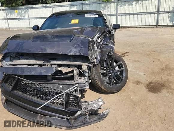2024 Ford Mustang GT Premium с VIN 1FA6P8CF0R5423221, выставлен на аукционе Copart как лот 80840935 с пробегом Не указан миль и Списание • Salvage title. История ставок и продаж доступна на DreamBid. Изображение 14.