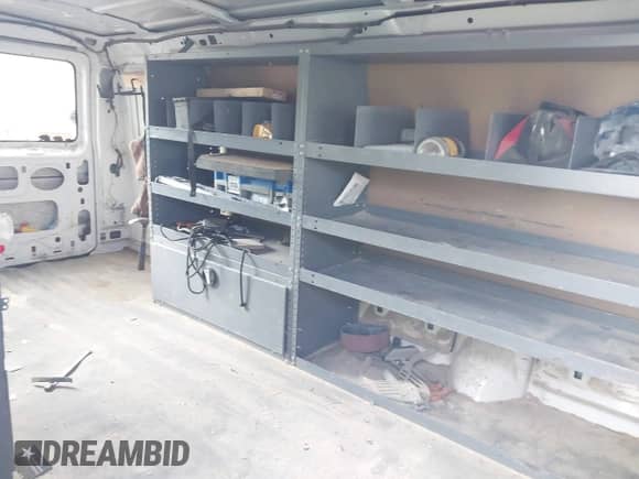 2012 Ford Econoline Cargo Commercial z VIN 1FTNS1EW5CDB06007, wystawiony jako IAAI lot #42448570 z przebiegiem 208 098 mil mil oraz . Historia ofert i sprzedaży dostępna na DreamBid. Obrazek 8.