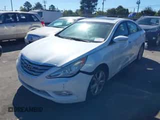 2011 Hyundai Sonata Limited with VIN 5NPEC4AC6BH170723, listed as a IAAI auction lot 43477006 with 194,330 mi miles and . Bid and sale history available at DreamBid. Image 2.