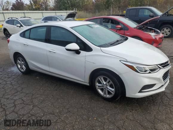 2016 Chevrolet Cruze LS с VIN 1G1BC5SM3G7271514, выставлен на аукционе Copart как лот 86456585 с пробегом 118 026 миль миль и Чистый • Clean title. История ставок и продаж доступна на DreamBid. Изображение 4.