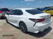 2023 Toyota Camry SE с VIN 4T1G11AK2PU774203, выставлен на аукционе IAAI как лот 42345387 с пробегом 21 735 миль миль и . История ставок и продаж доступна на DreamBid. Изображение 3.