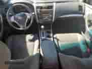 2015 Nissan Altima SV с VIN 1N4AL3AP8FC208066, выставлен на аукционе Copart как лот 84038415 с пробегом 133 415 миль миль и На запчасти • Non repairable. История ставок и продаж доступна на DreamBid. Изображение 8.