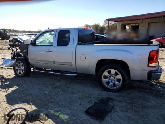 2011 GMC Sierra 1500 with VIN 1GTR1WE05BZ285941, listed as a Copart auction lot 79712844 with Not provided miles and Salvage title. Bid and sale history available at DreamBid. Image 2.