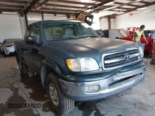 2001 Toyota Tundra Limited z VIN 5TBBT48171S202958, wystawiony jako IAAI lot #42509237 z przebiegiem 171 645 mil mil oraz . Historia ofert i sprzedaży dostępna na DreamBid. Obrazek 1.