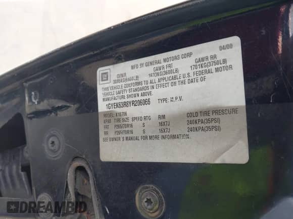 2000 Cadillac Escalade with VIN 1GYEK63R8YR206066, listed as a IAAI auction lot 42902917 with 153,790 mi miles and . Bid and sale history available at DreamBid. Image 9.