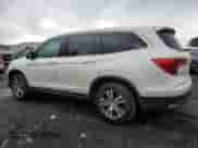 2017 Honda Pilot EX-L z VIN 5FNYF6H70HB075395, wystawiony jako Copart lot #68359434 z przebiegiem 161 215 mil mil oraz Szkoda całkowita • Salvage title. Historia ofert i sprzedaży dostępna na DreamBid. Obrazek 2.