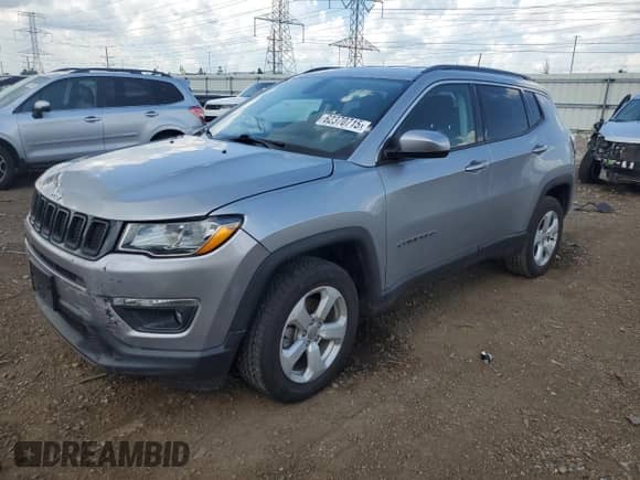 2019 Jeep Compass Latitude с VIN 3C4NJDBB0KT689598, выставлен на аукционе Copart как лот 62370715 с пробегом 80 928 миль миль и Списание • Salvage title. История ставок и продаж доступна на DreamBid. Изображение 1.