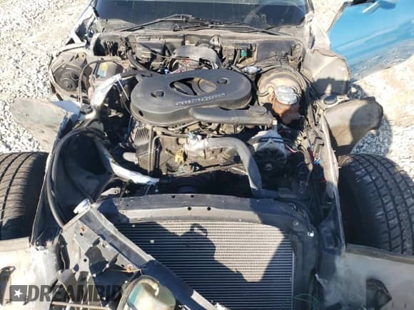 1982 Chevrolet Corvette z VIN 1G1AY8785C5103342, wystawiony jako Copart lot #47252715 z przebiegiem 39 363 mil mil oraz Szkoda całkowita • Salvage title. Historia ofert i sprzedaży dostępna na DreamBid. Obrazek 11.