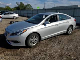 2017 Hyundai Sonata 2.4L with VIN 5NPE24AF9HH568367, listed as a Copart auction lot 82130295 with 16,888 mi miles and Salvage title. Bid and sale history available at DreamBid. Image 1.