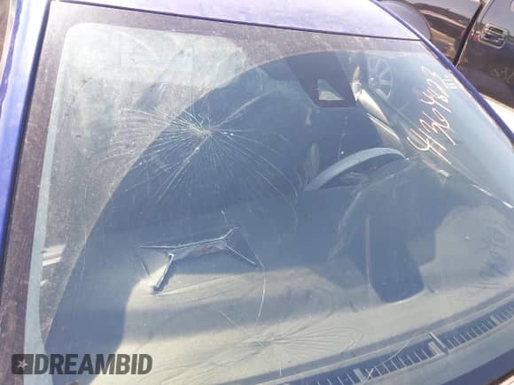 2019 Toyota Corolla LE z VIN 5YFBURHEXKP879968, wystawiony jako IAAI lot #41364823 z przebiegiem 146 823 mil mil oraz . Historia ofert i sprzedaży dostępna na DreamBid. Obrazek 18.