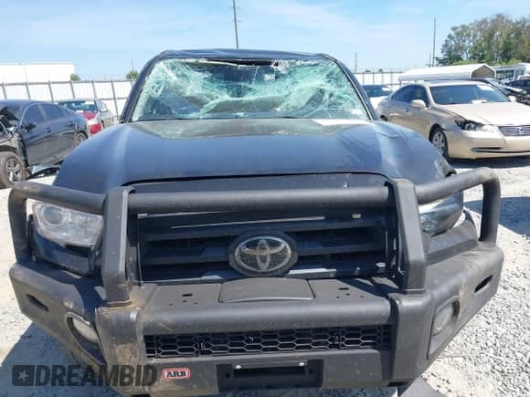 2021 Toyota Tacoma SR5 с VIN 5TFAZ5CN5MX103233, выставлен на аукционе IAAI как лот 43195860 с пробегом 126 250 миль миль и . История ставок и продаж доступна на DreamBid. Изображение 12.