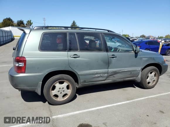 2004 Toyota Highlander с VIN JTEEP21A140064277, выставлен на аукционе Copart как лот 81636785 с пробегом 215 694 миль миль и Списание • Salvage title. История ставок и продаж доступна на DreamBid. Изображение 3.