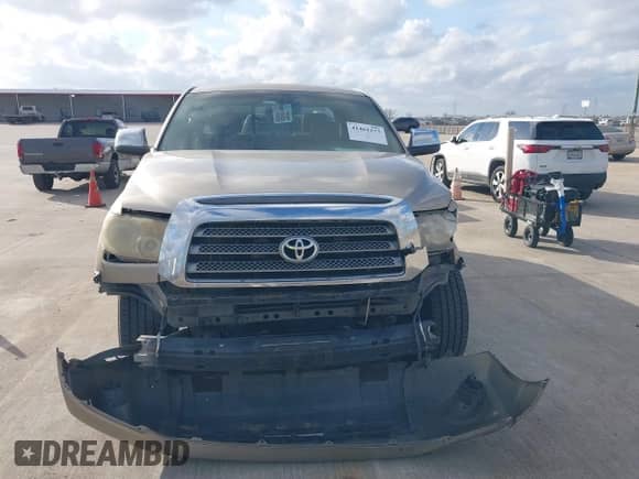 2008 Toyota Tundra Limited с VIN 5TBBV58108S520446, выставлен на аукционе IAAI как лот 41461273 с пробегом 218 480 миль миль и . История ставок и продаж доступна на DreamBid. Изображение 12.