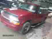2002 Chevrolet Blazer LS с VIN 1GNCS13W82K137523, выставлен на аукционе IAAI как лот 41533011 с пробегом 87 229 миль миль и . История ставок и продаж доступна на DreamBid. Изображение 2.