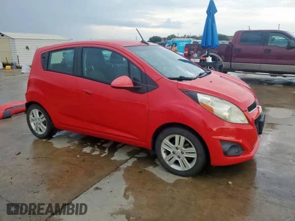 2013 Chevrolet Spark LT with VIN KL8CD6S99DC502292, listed as a Copart auction lot 68677575 with 93,984 mi miles and Clean title. Bid and sale history available at DreamBid. Image 4.