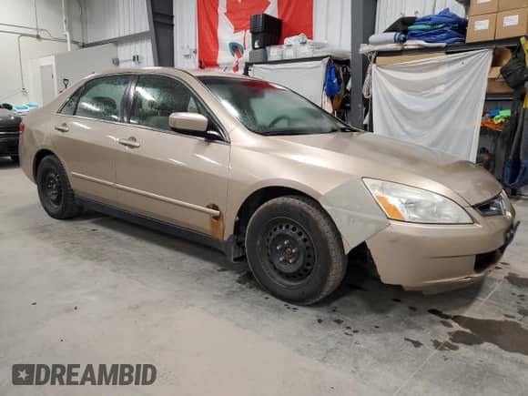 2003 Honda Accord LX z VIN 1HGCM56443A816895, wystawiony jako Copart lot #60211995 z przebiegiem 268 839 mil mil oraz Czysty tytuł • Clean title. Historia ofert i sprzedaży dostępna na DreamBid. Obrazek 4.