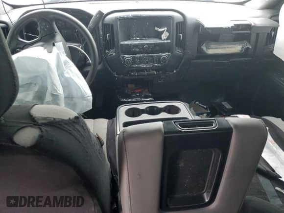 2018 Chevrolet Silverado 1500 Custom с VIN 3GCPCPEC0JG318439, выставлен на аукционе Copart как лот 67025445 с пробегом 84 377 миль миль и Списание • Salvage title. История ставок и продаж доступна на DreamBid. Изображение 8.