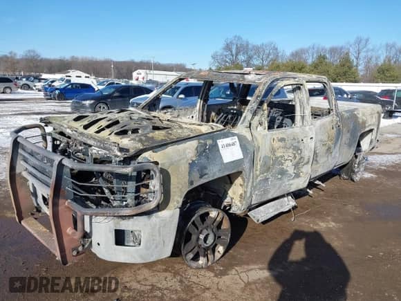 2019 Chevrolet Silverado 2500HD Work Truck с VIN 1GC1KUEG1KF109336, выставлен на аукционе IAAI как лот 41406487 с пробегом 92 800 миль миль и . История ставок и продаж доступна на DreamBid. Изображение 6.