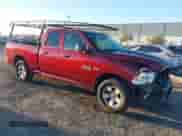 2018 Ram 1500 Express с VIN 1C6RR7FT3JS171975, выставлен на аукционе IAAI как лот 41331130 с пробегом 137 501 миль миль и . История ставок и продаж доступна на DreamBid. Изображение 1.