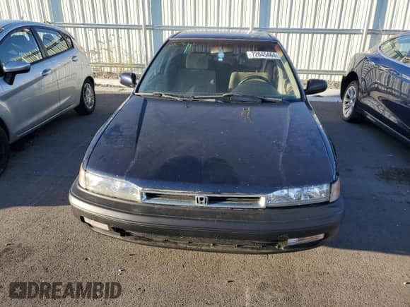 1991 Honda Accord LX z VIN JHMCB7653MC070985, wystawiony jako Copart lot #72045464 z przebiegiem 111 911 mil mil oraz Szkoda całkowita • Salvage title. Historia ofert i sprzedaży dostępna na DreamBid. Obrazek 5.