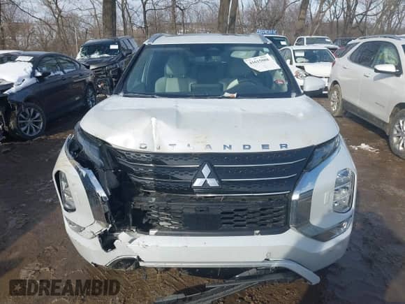 2023 Mitsubishi Outlander SEL with VIN JA4J4VA83PZ037828, listed as a IAAI auction lot 41615088 with 14,053 mi miles and . Bid and sale history available at DreamBid. Image 12.