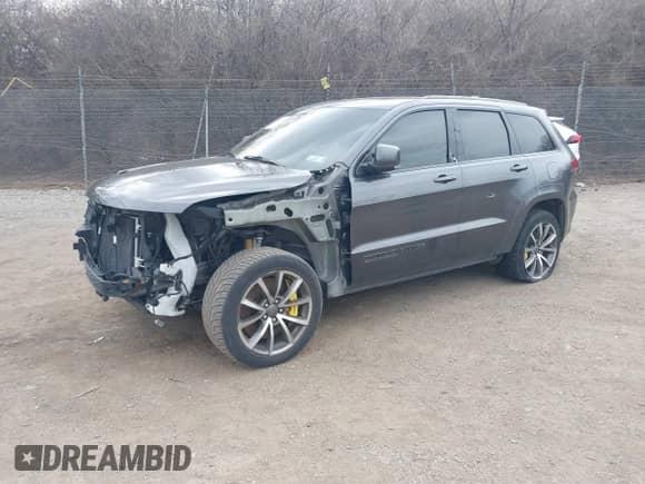 2018 Jeep Grand Cherokee Trackhawk с VIN 1C4RJFN90JC437656, выставлен на аукционе IAAI как лот 41518770 с пробегом 101 768 миль миль и . История ставок и продаж доступна на DreamBid. Изображение 2.