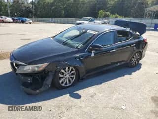 2014 Kia Optima LX с VIN 5XXGM4A77EG332920, выставлен на аукционе Copart как лот 86859495 с пробегом Не указан миль и Списание • Salvage title. История ставок и продаж доступна на DreamBid. Изображение 1.