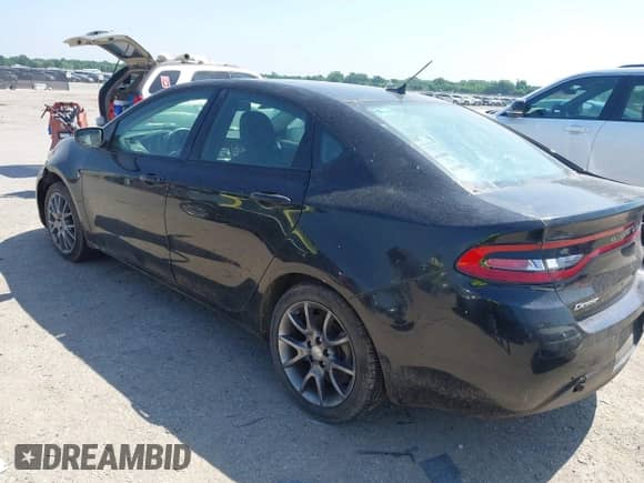 2015 Dodge Dart SE with VIN 1C3CDFAA7FD434126, listed as a IAAI auction lot 42954075 with 121,372 mi miles and . Bid and sale history available at DreamBid. Image 3.