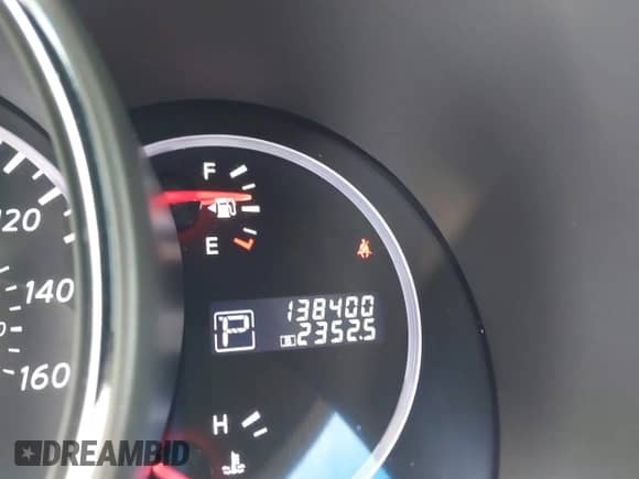 2011 Nissan Murano SL with VIN JN8AZ1MW6BW176621, listed as a IAAI auction lot 43392894 with 138,400 mi miles and . Bid and sale history available at DreamBid. Image 16.