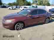 2009 Honda Accord EX-L z VIN 1HGCP368X9A032633, wystawiony jako Copart lot #82606445 z przebiegiem 145 821 mil mil oraz Czysty tytuł • Clean title. Historia ofert i sprzedaży dostępna na DreamBid. Obrazek 1.