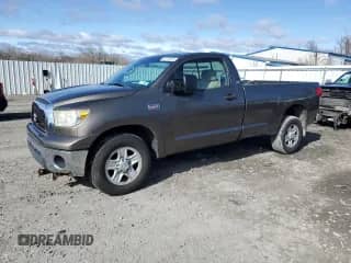 2007 Toyota Tundra с VIN 5TFMV52187X007205, выставлен на аукционе Copart как лот 50793565 с пробегом 130 720 миль миль и Списание • Salvage title. История ставок и продаж доступна на DreamBid. Изображение 1.