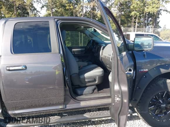 2017 Ram 1500 SLT with VIN 1C6RR7GT4HS731513, listed as a IAAI auction lot 43470494 with 76,579 mi miles and . Bid and sale history available at DreamBid. Image 5.