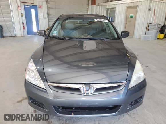 2006 Honda Accord z VIN JHMCN36436C002504, wystawiony jako Copart lot #65509315 z przebiegiem 163 319 mil mil oraz Czysty tytuł • Clean title. Historia ofert i sprzedaży dostępna na DreamBid. Obrazek 5.