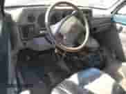 1996 Dodge Cargo z VIN 2B7HB21Y9TK118774, wystawiony jako Copart lot #50128795 z przebiegiem 165 366 mil mil oraz Czysty tytuł • Clean title. Historia ofert i sprzedaży dostępna na DreamBid. Obrazek 8.