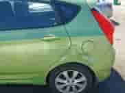 2013 Hyundai Accent SE с VIN KMHCU5AE0DU103390, выставлен на аукционе IAAI как лот 43010256 с пробегом 95 419 миль миль и . История ставок и продаж доступна на DreamBid. Изображение 6.