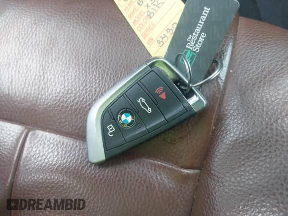 2016 BMW X5 xDrive35i z VIN 5UXKR0C59G0S93430, wystawiony jako IAAI lot #43302251 z przebiegiem 131 493 mil mil oraz . Historia ofert i sprzedaży dostępna na DreamBid. Obrazek 11.