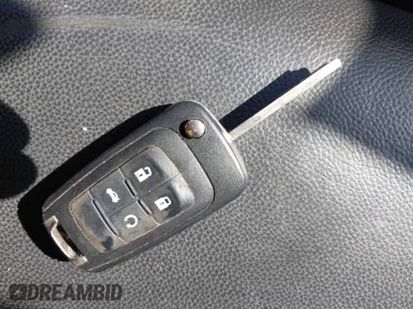 2013 Chevrolet Cruze 2LT z VIN 1G1PE5SB8D7183312, wystawiony jako IAAI lot #42964782 z przebiegiem 159 262 mil mil oraz . Historia ofert i sprzedaży dostępna na DreamBid. Obrazek 11.