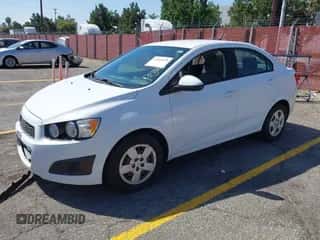 2014 Chevrolet Sonic LS с VIN 1G1JA5SG3E4180849, выставлен на аукционе IAAI как лот 43366870 с пробегом 122 026 миль миль и . История ставок и продаж доступна на DreamBid. Изображение 2.