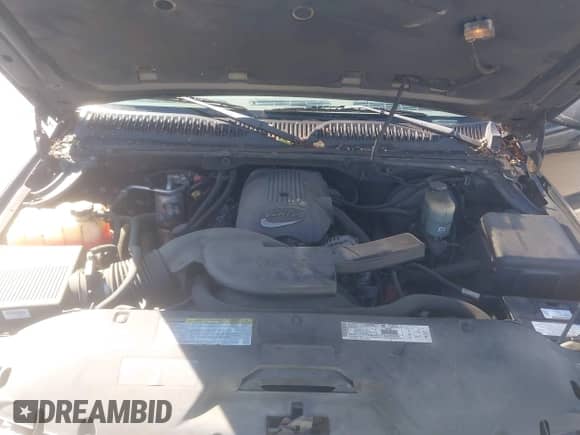 2001 Chevrolet Suburban LS with VIN 1GNFK16T81J226186, listed as a IAAI auction lot 42933715 with 132,572 mi miles and . Bid and sale history available at DreamBid. Image 10.