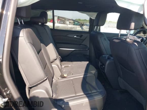 2024 Chevrolet Traverse AWD LT с VIN 1GNEVGKS1RJ186435, выставлен на аукционе IAAI как лот 42725085 с пробегом 10 273 миль миль и . История ставок и продаж доступна на DreamBid. Изображение 8.